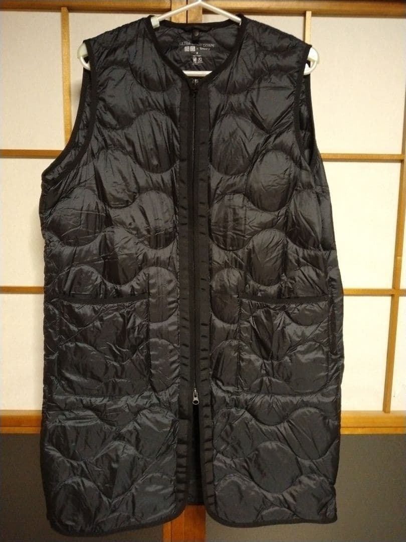 本日中限定！Theory ×ユニクロ　ウルトラライトダウンロングベスト M 黒
