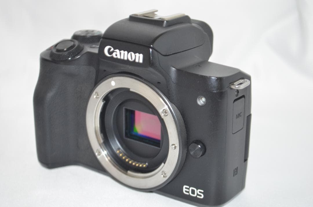 デジタルカメラ CANON EOS Kiss M EF-M 15-45mm IS STM