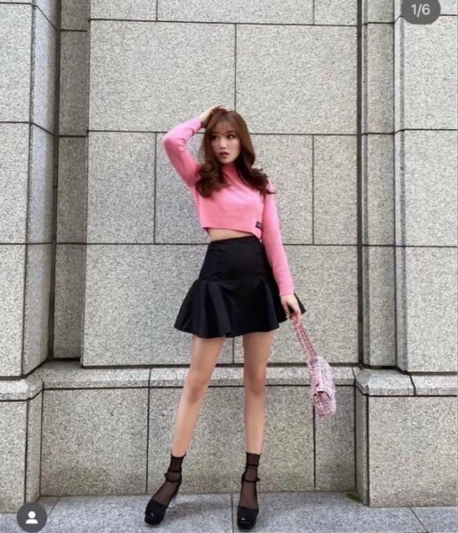 PATOU パトゥ クロップド丈 ロゴニットトップス