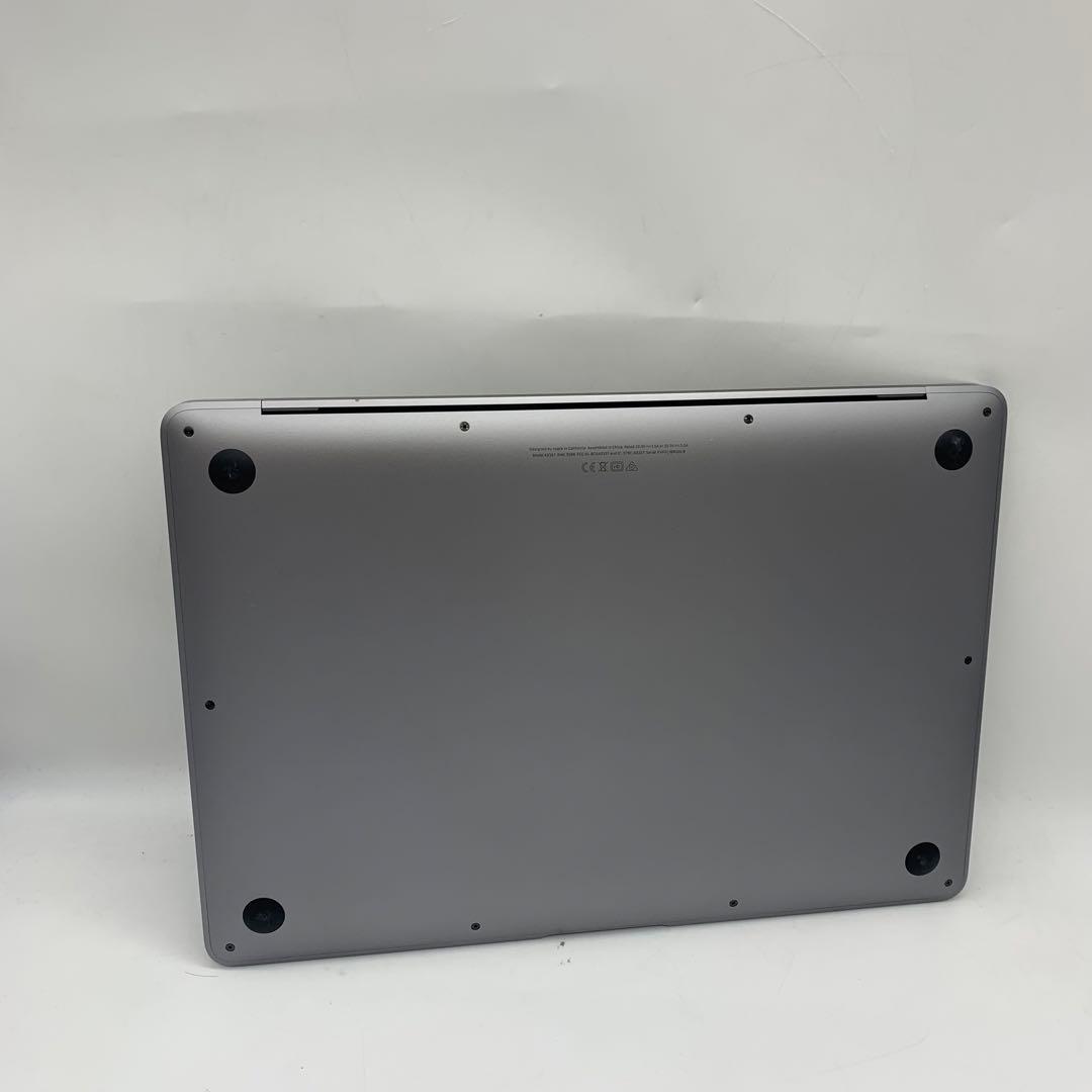 Apple MacBook Air 2020 13.3インチ Retina M1