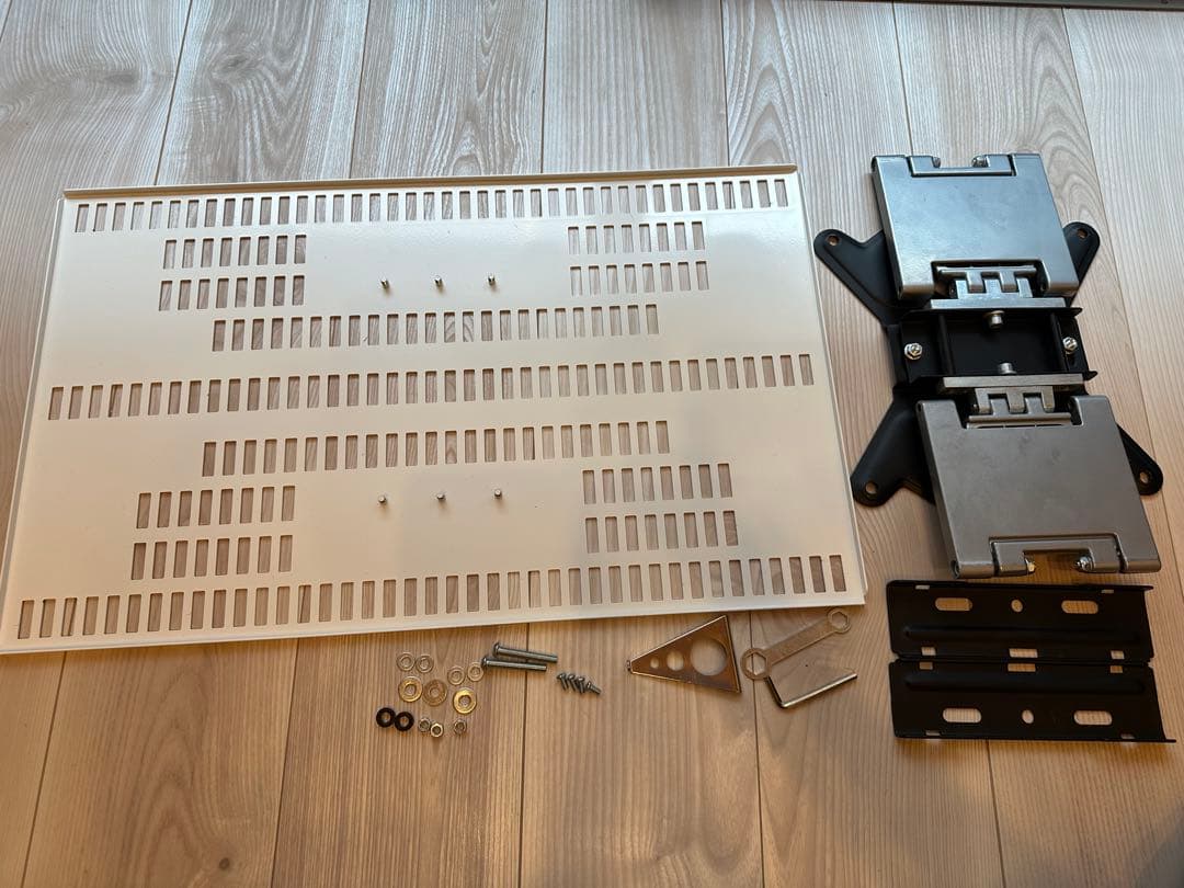 壁美人 FR400 23-47型 石膏ボード専用テレビ壁掛け金具