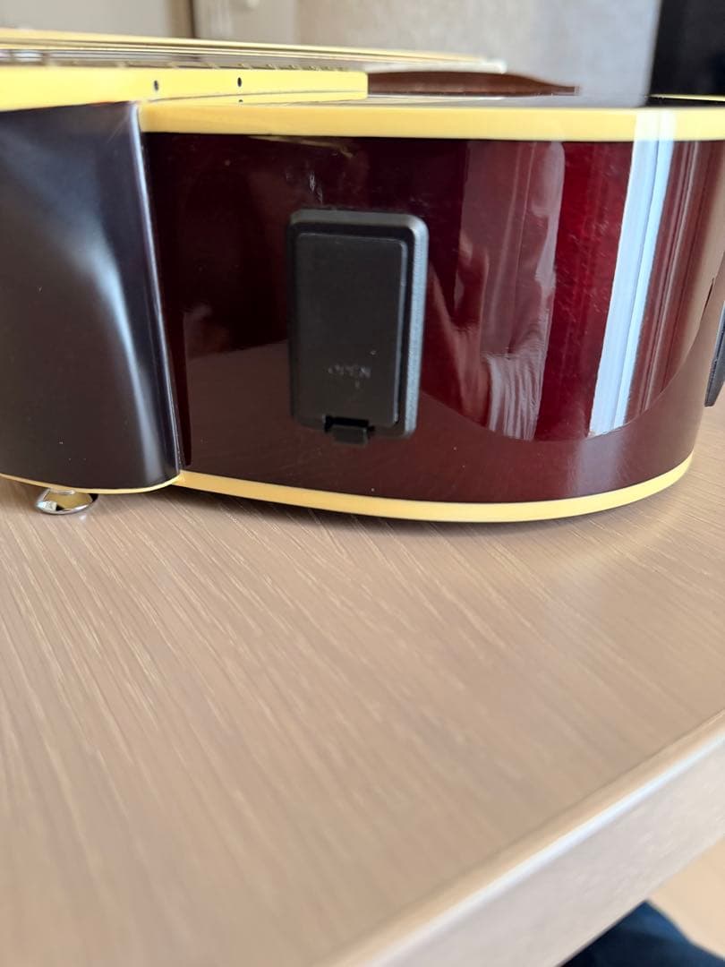 ヤマハAPX700II エレアコ　ケース付