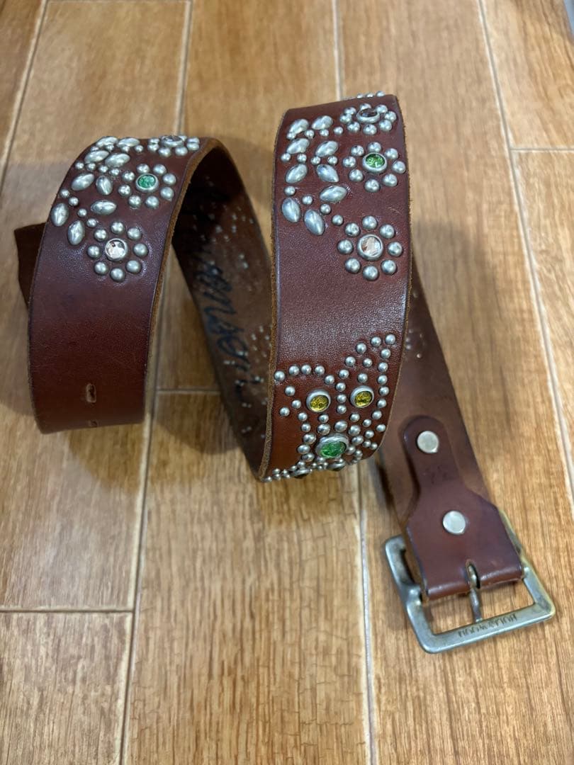 HTC フラワーバタフライベルト