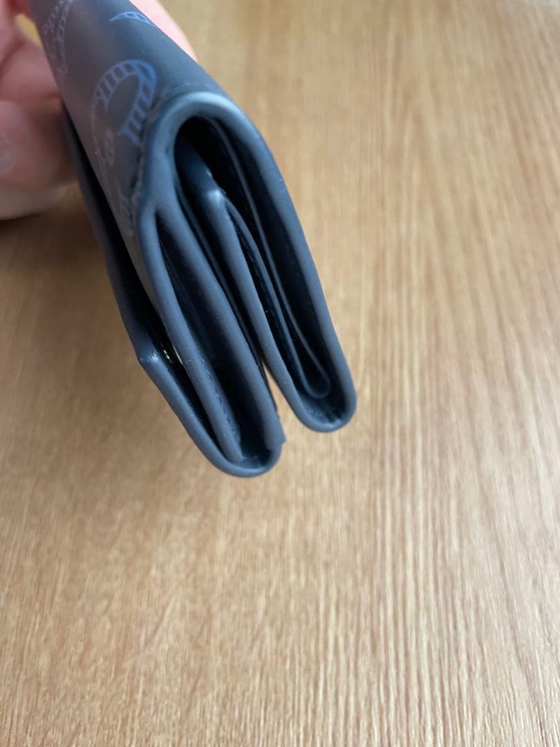 LOUIS VUITTON モノグラム シャドウディスカバリーコンパクト 財布