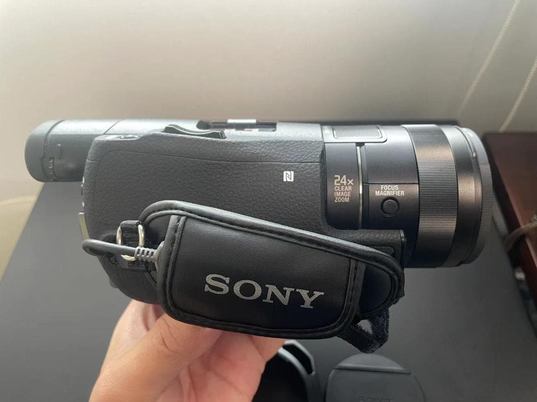 超美品 SONY ビデオカメラ Handycam CX900 デジタルHD