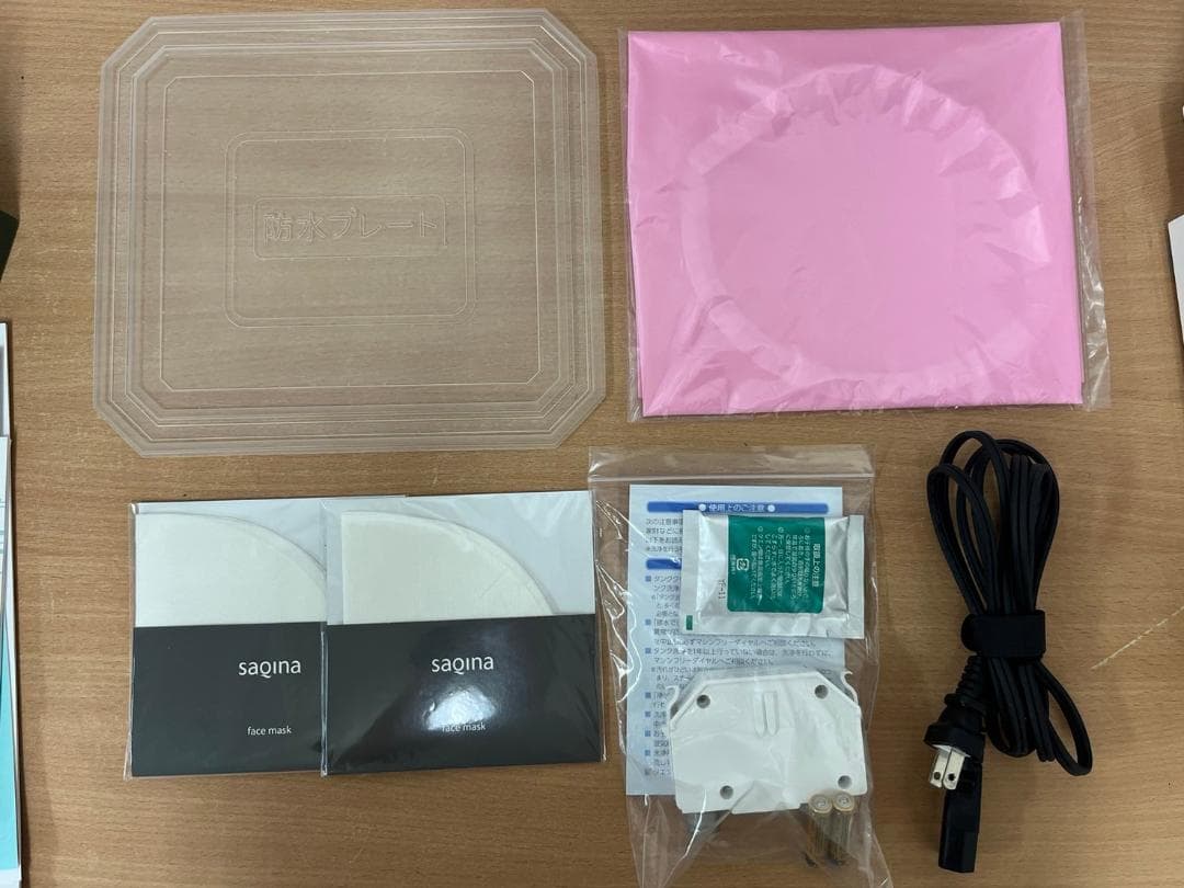 美品！サキナ ルルシェ 美顔器 エステマシン saqina Lulucie