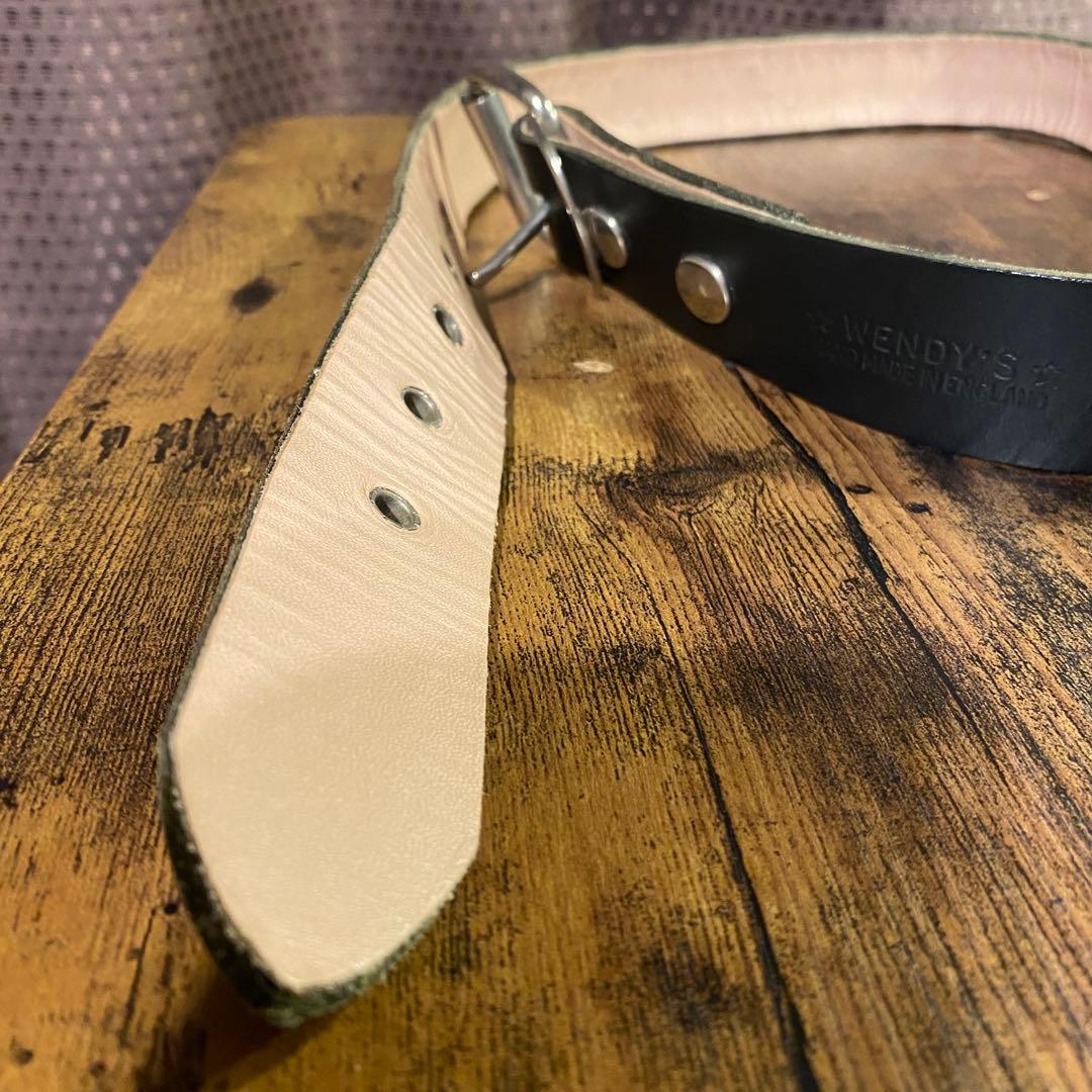 WENDY'Sウェンディーズ 2連ラージ ピラミッドスタッズ ベルト　イギリス製