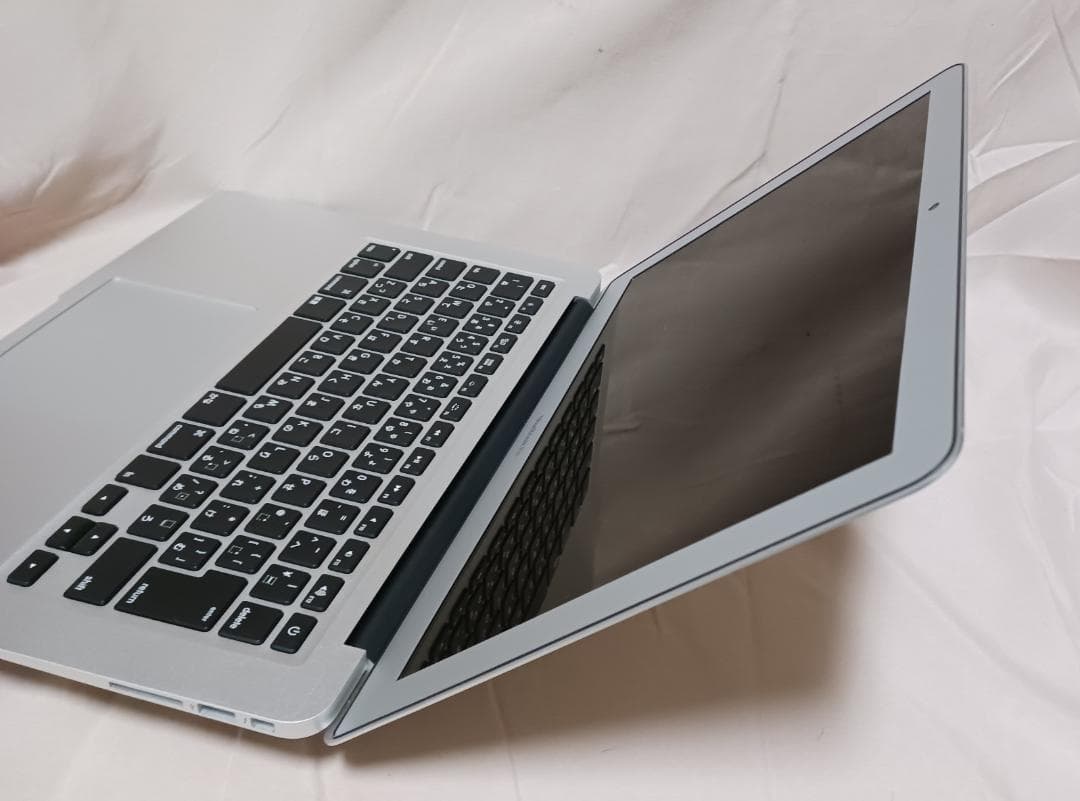 MacBook Air (13-inch, 2017)　A1466＋α　良好