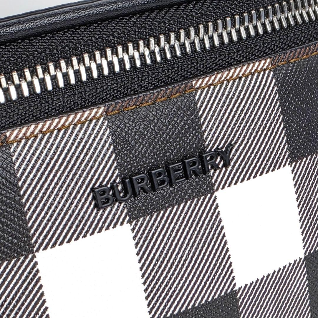 未使用 バーバリー BURBERRY チェック ロゴ ボディバッグ