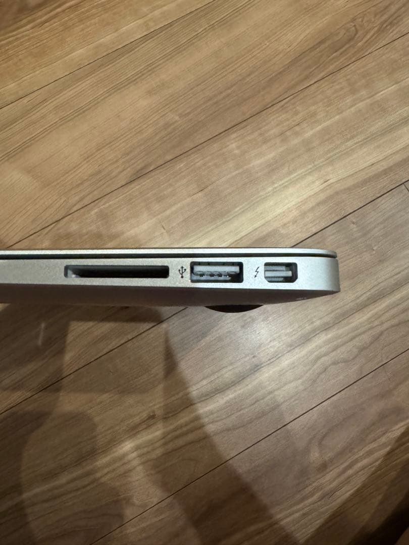 Macbook Air 13インチ A1466 2015