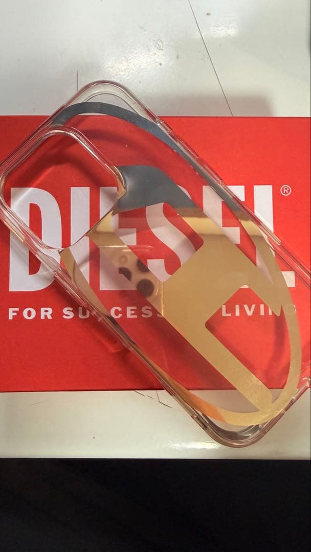 ディーゼル　iPhoneケース　16pro