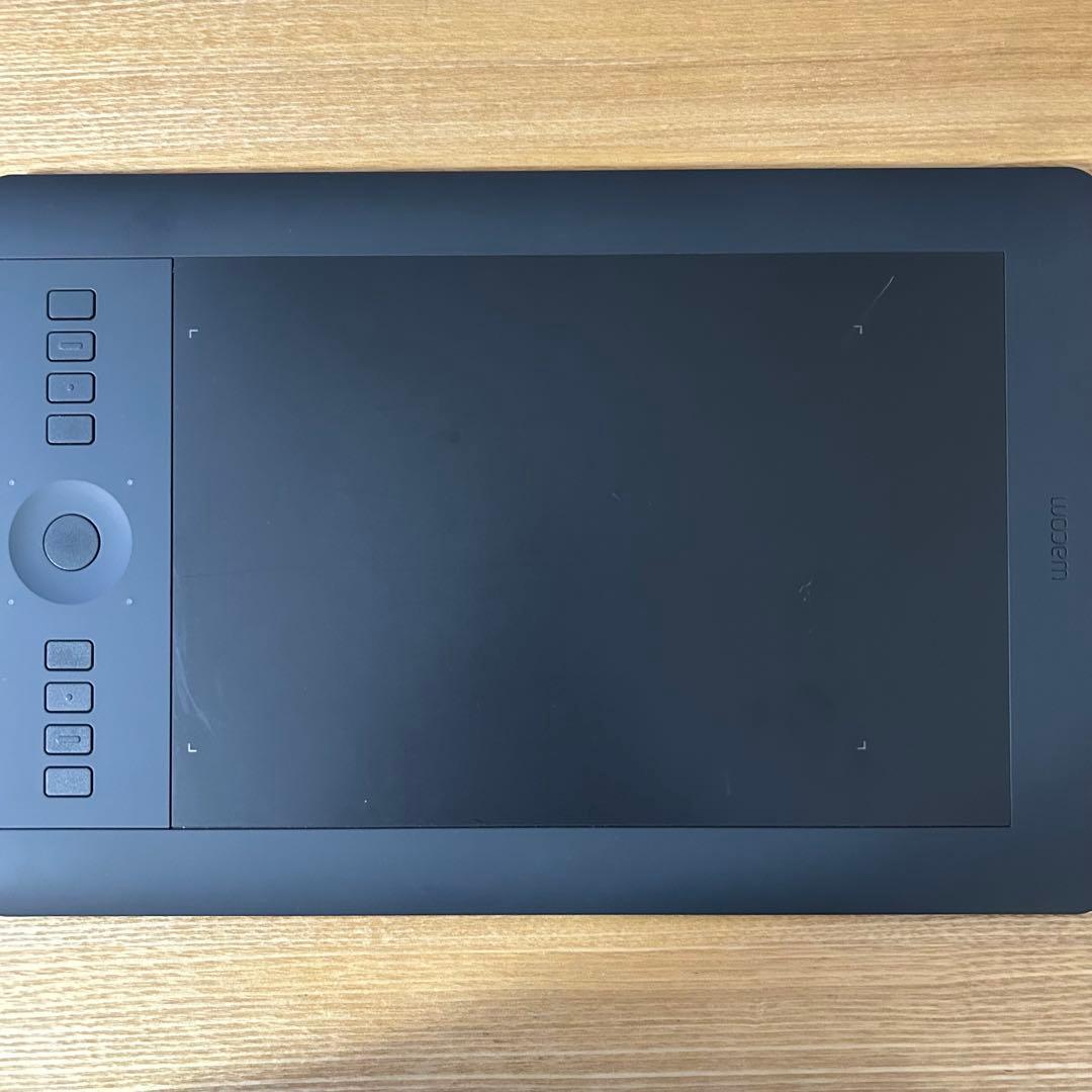 Wacomワコム/ペンタブレット/INTUOS PRO PTH651K1