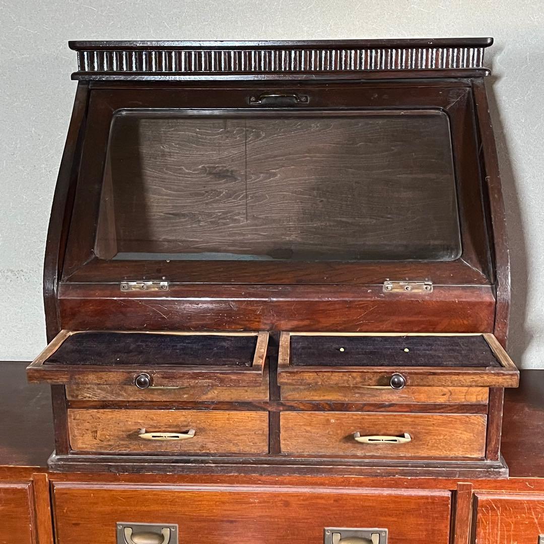 アンティーク ガラス扉 木製 飾り棚 眼鏡屋 ショーケース 骨董 キャビネット