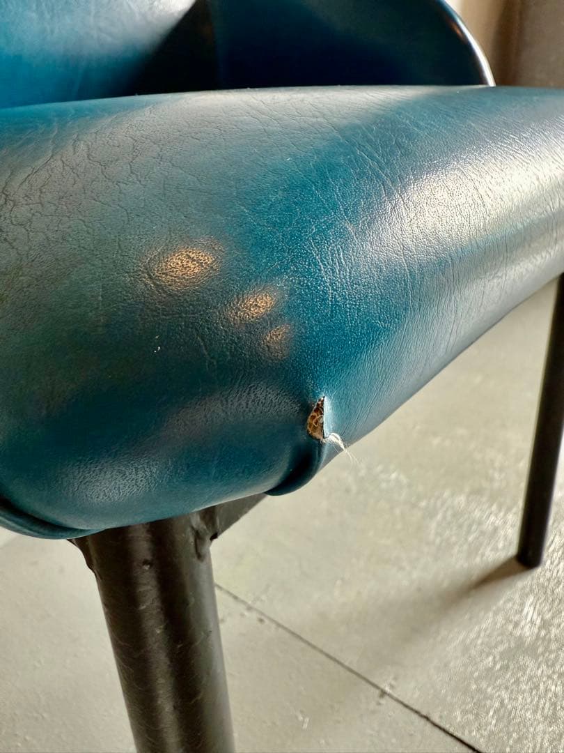 レトロ ポップ ビニールレザー チェア