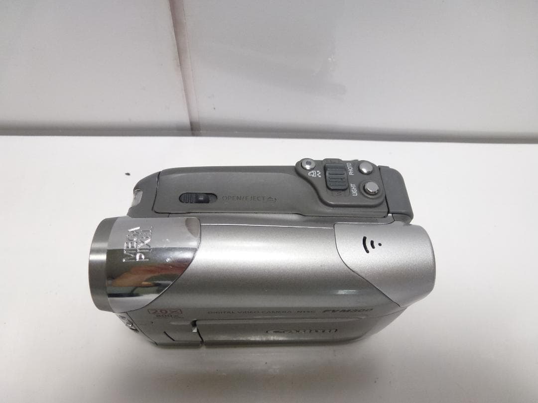 希少　大人気　動作品　キャノンビデオカメラ　FV M300 　Mini DV