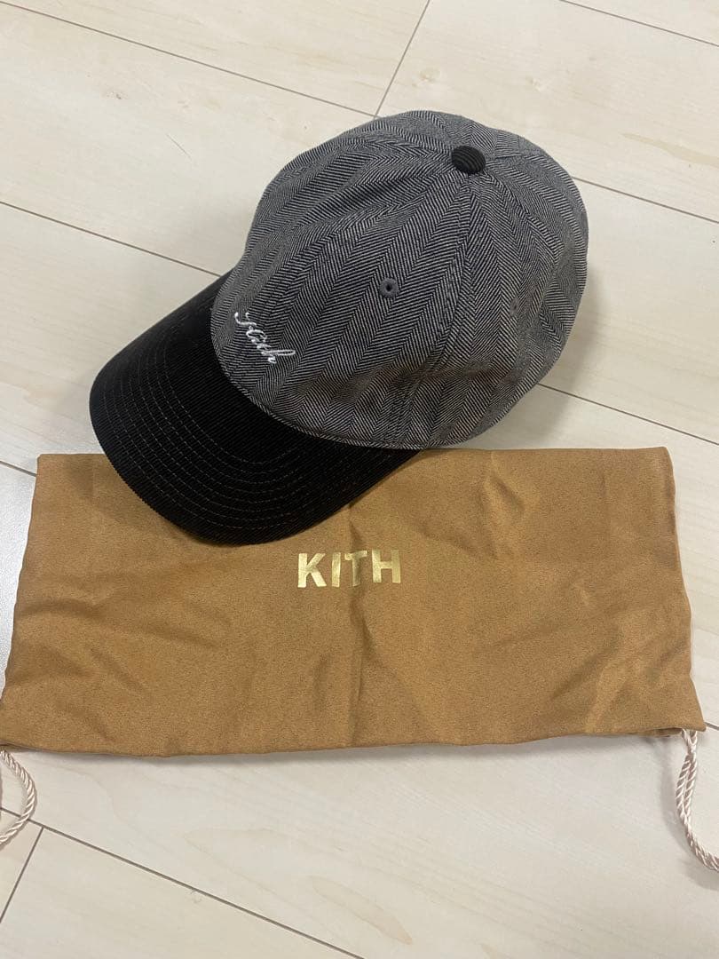 Kith キャップ　（巾着袋付き）
