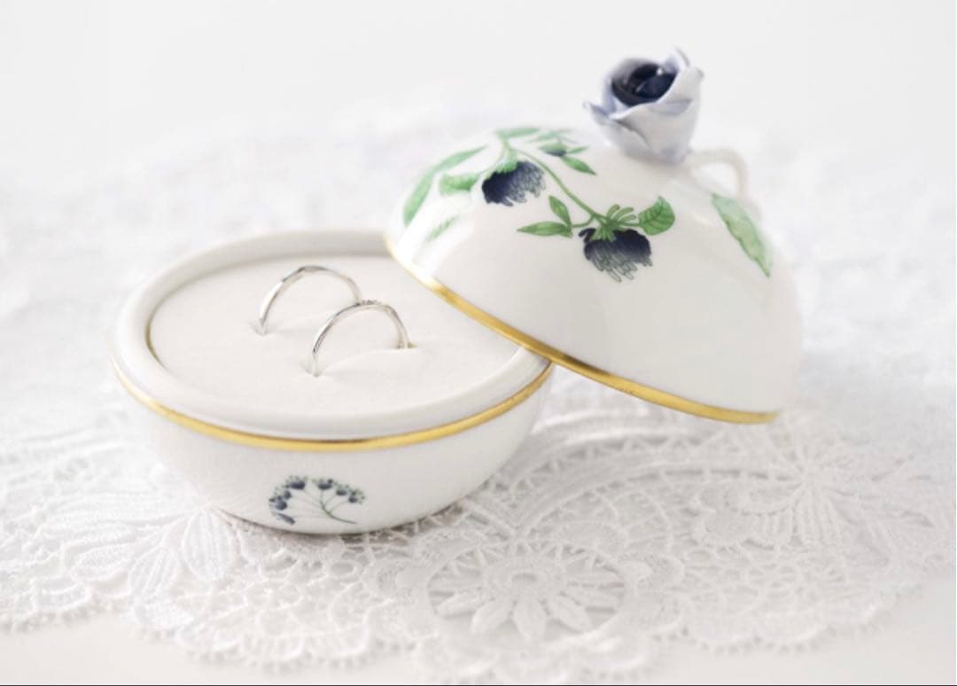 【新品未使用】ヘレンド　ウィーンの薔薇 ハーブガーデン ボンボニエール ブルー