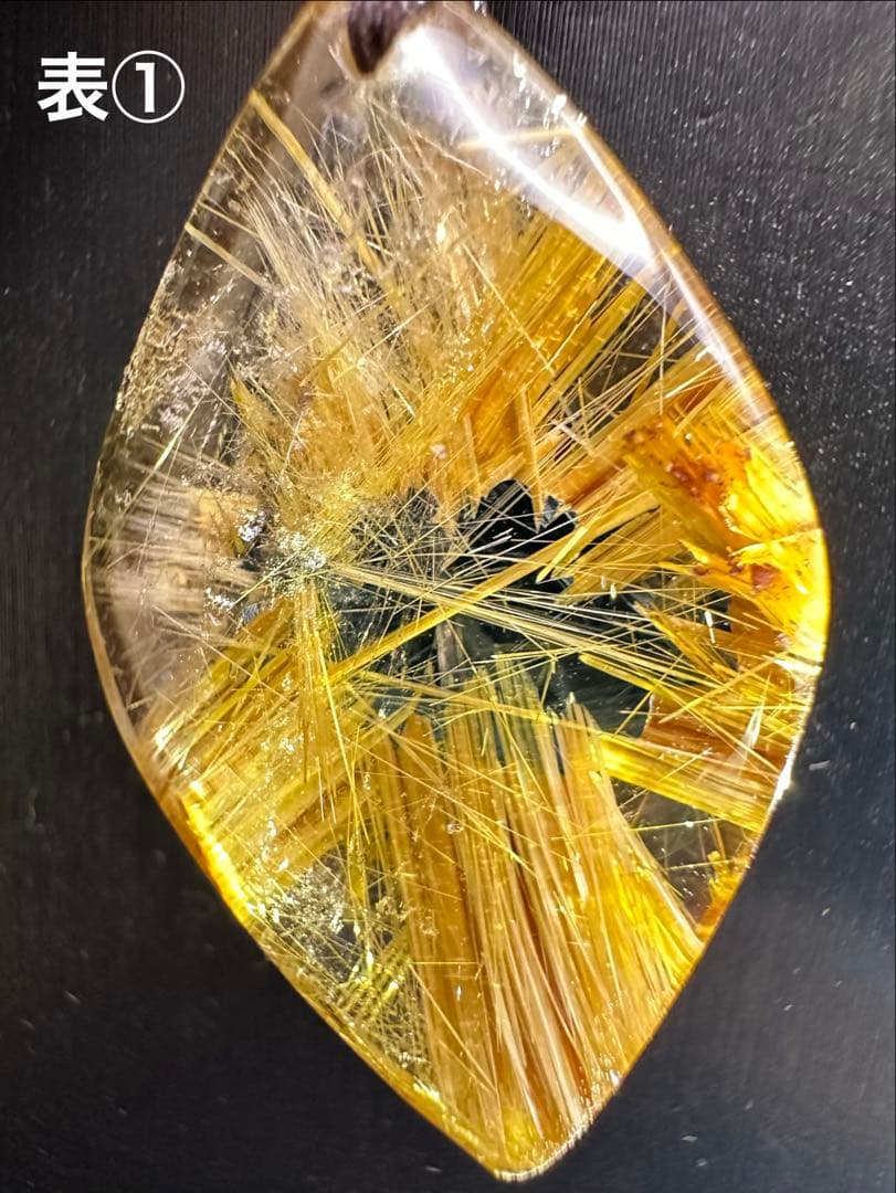 ルチルクォーツ リーフ型ペンダントネックレス