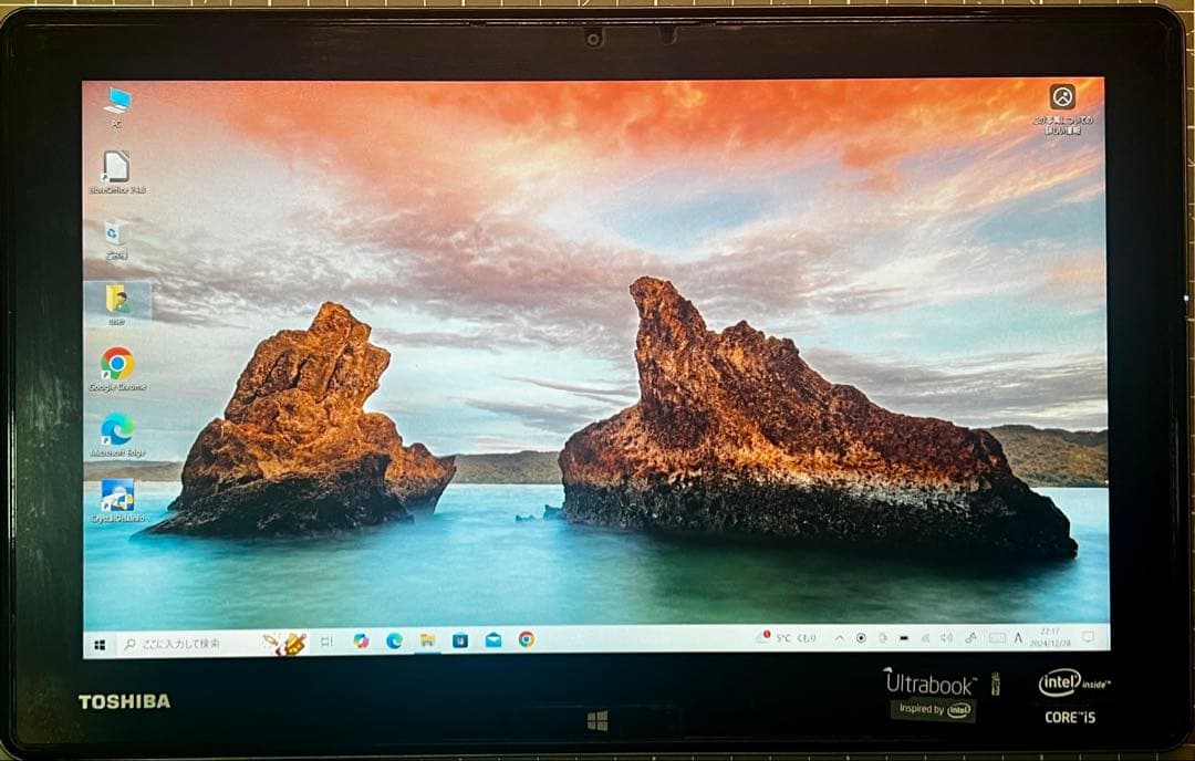 TOSHIBA ウルトラブック 2 in 1 Windows10Pro