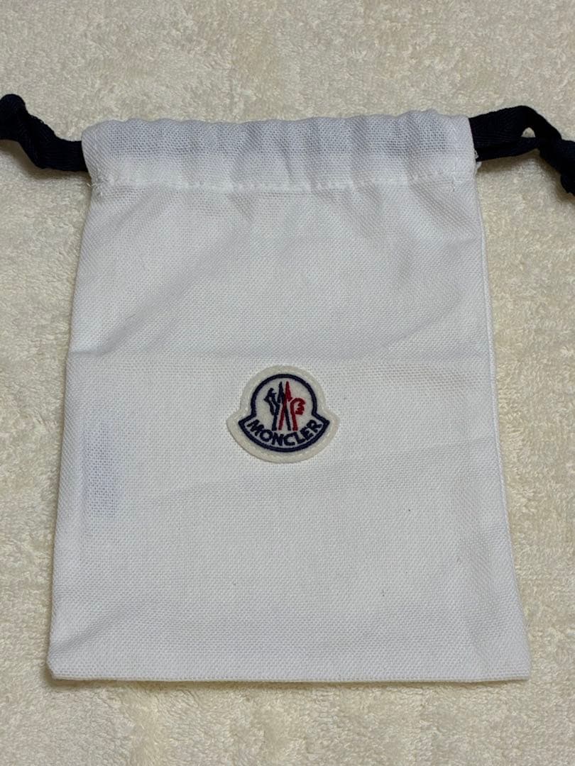 【新品】モンクレール　キーリング　ベスト　レッド