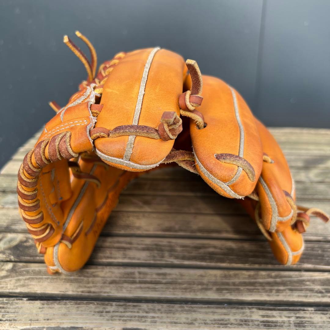 軟式グローブ　ハイゴールド　心極