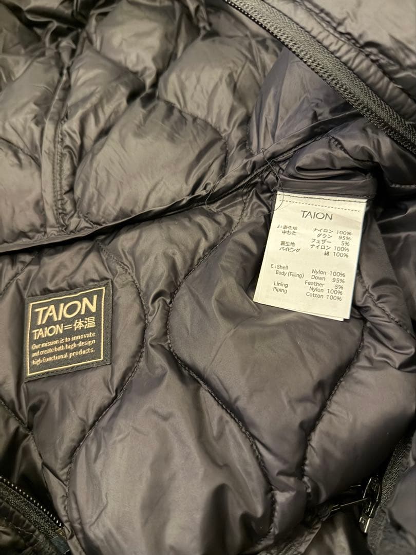 FRAMeWORK×TAION タイオン 別注フードビブス付きブルゾン　黒