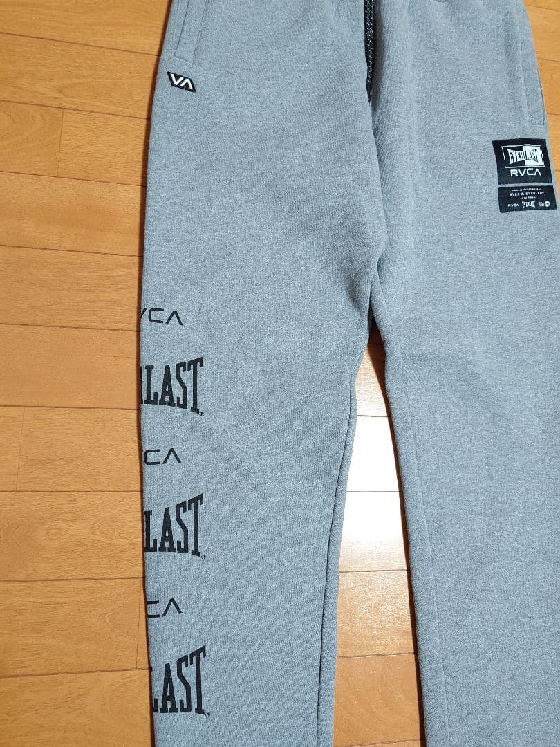 RVCA ×EVERLAST　フーディセットアップ　グレー