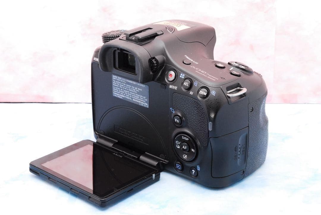 SONY α57☆一眼レフカメラ☆SLT-A57☆ショット数少☆Wレンズ