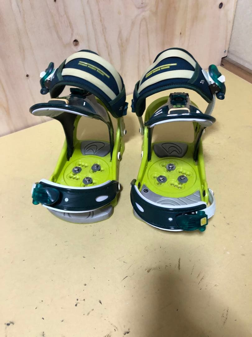 限界値引きBurton Customビンディング