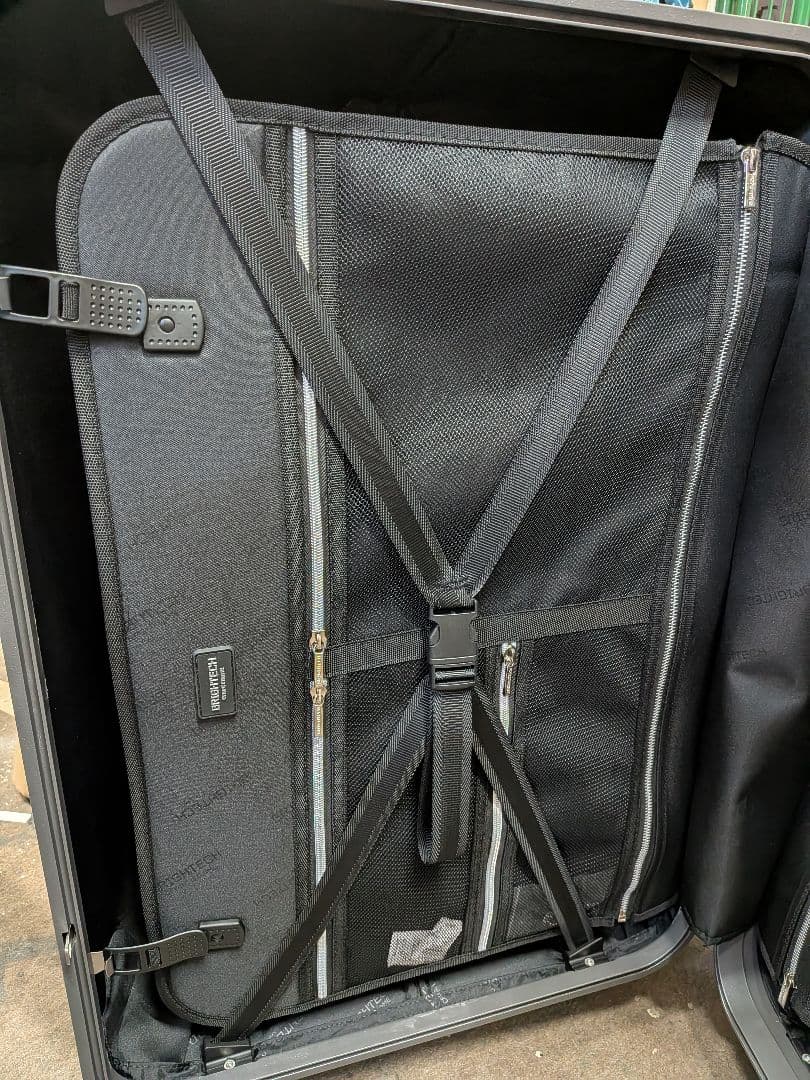 値下げ！ブライティック＊スーツケース　コバルトブルー