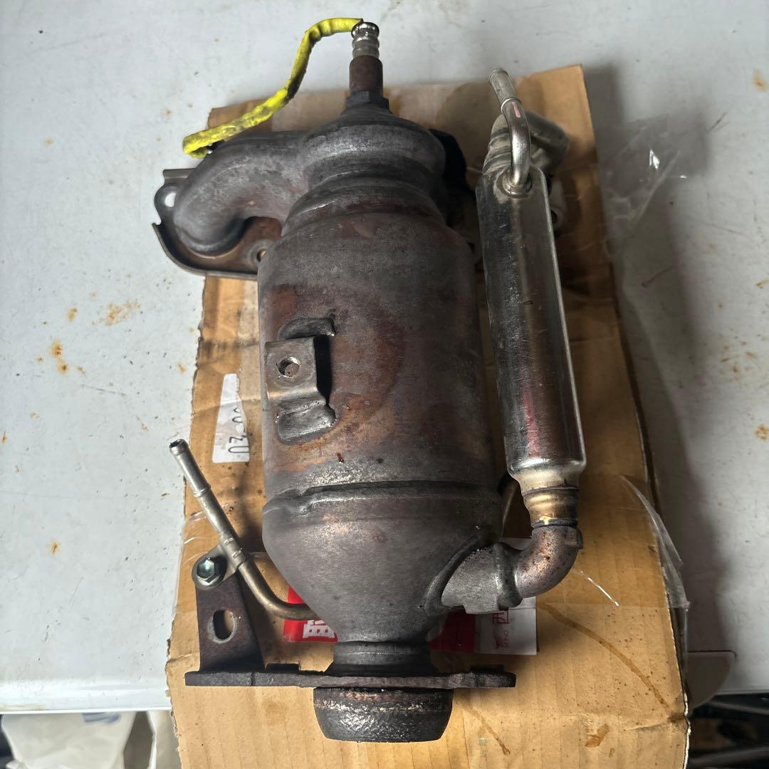 ダイハツムーブDBL-LA150S エキゾーストマニホールド