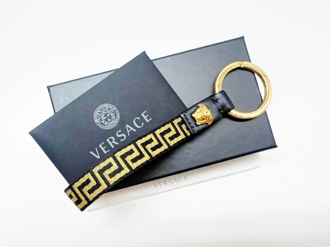 美品　ヴェルサーチ　メデューサ　グレカ　ナイロンキャンバス　キーリング