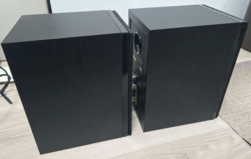 Wharfedale diamond 12.0 Kanto SE2付き