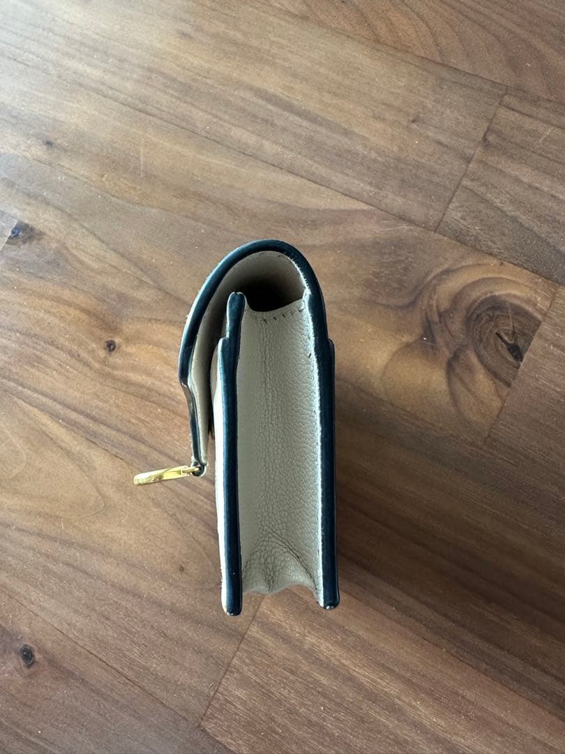 Dior アイボリー レザー 名刺入れ