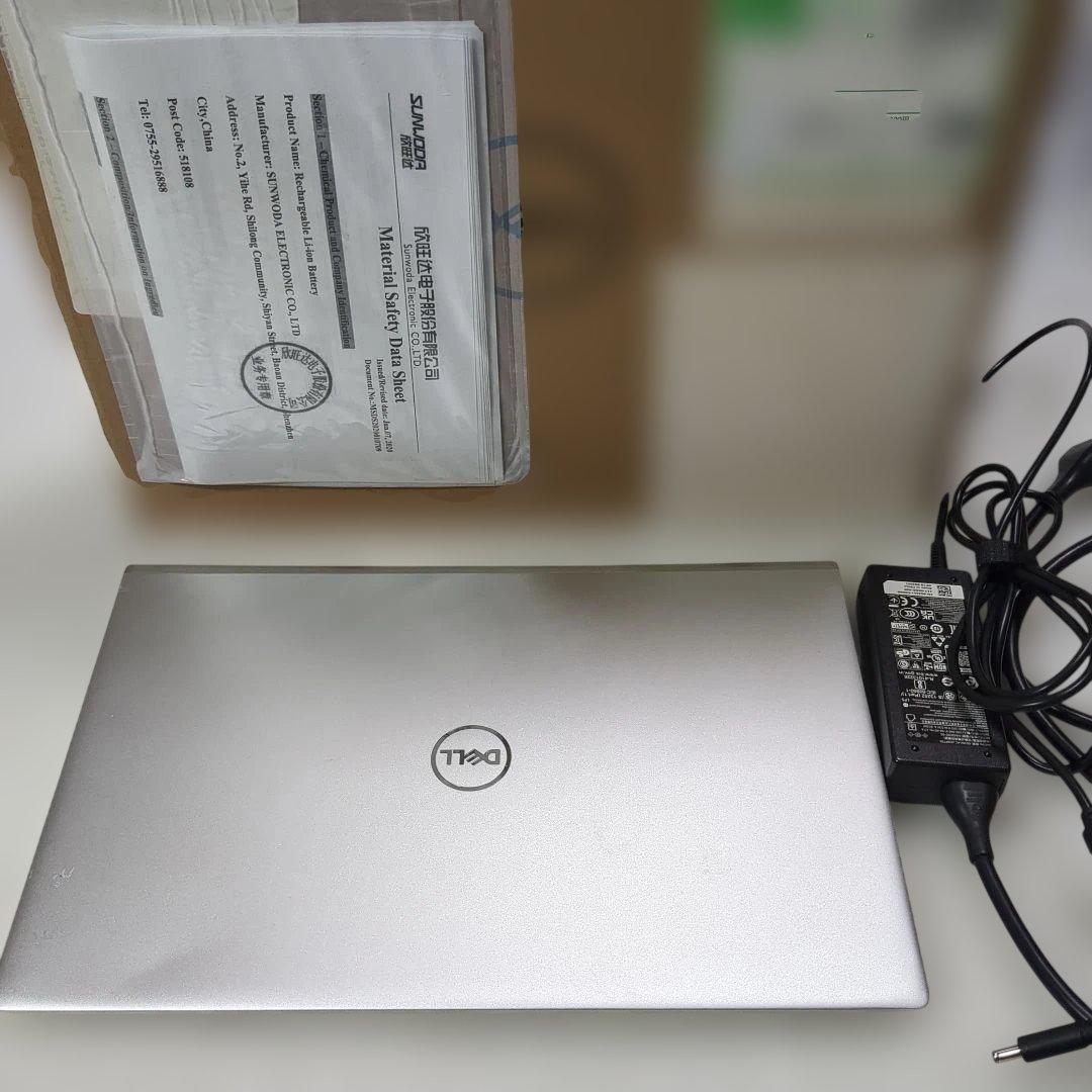 Dell Inspiron 14 5402 USモデル
