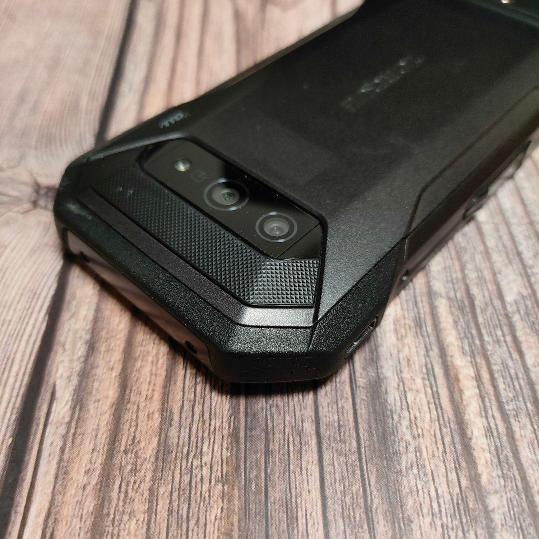 TORQUE 5G KYG01 SIMフリー ブラック 美品