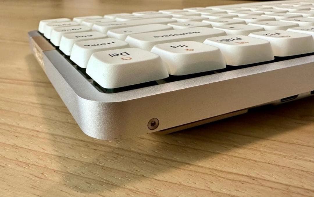 Lofree FLOW ホワイトキーボード