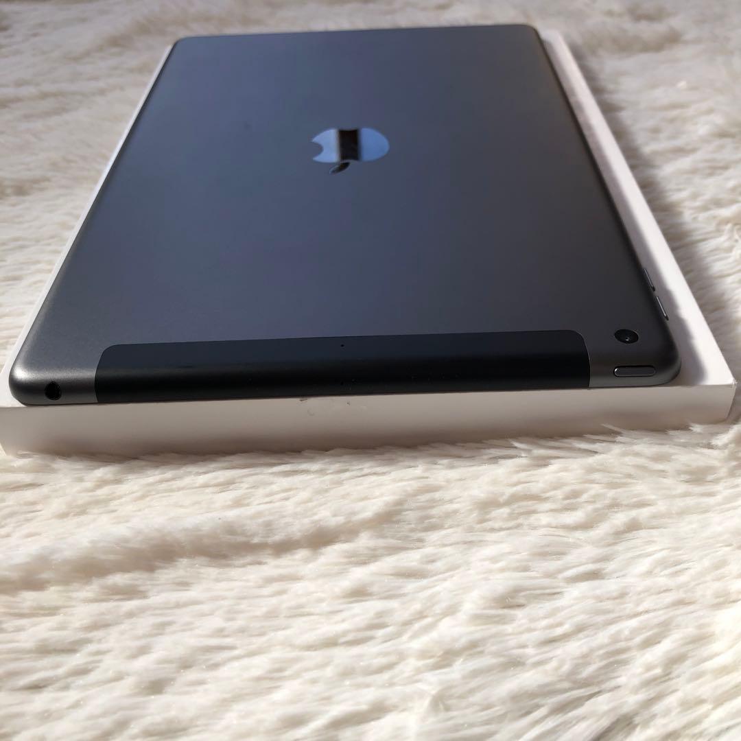 【1台限定価格】iPad 第8世代 32GB SIMフリー #1 【すぐ発送】