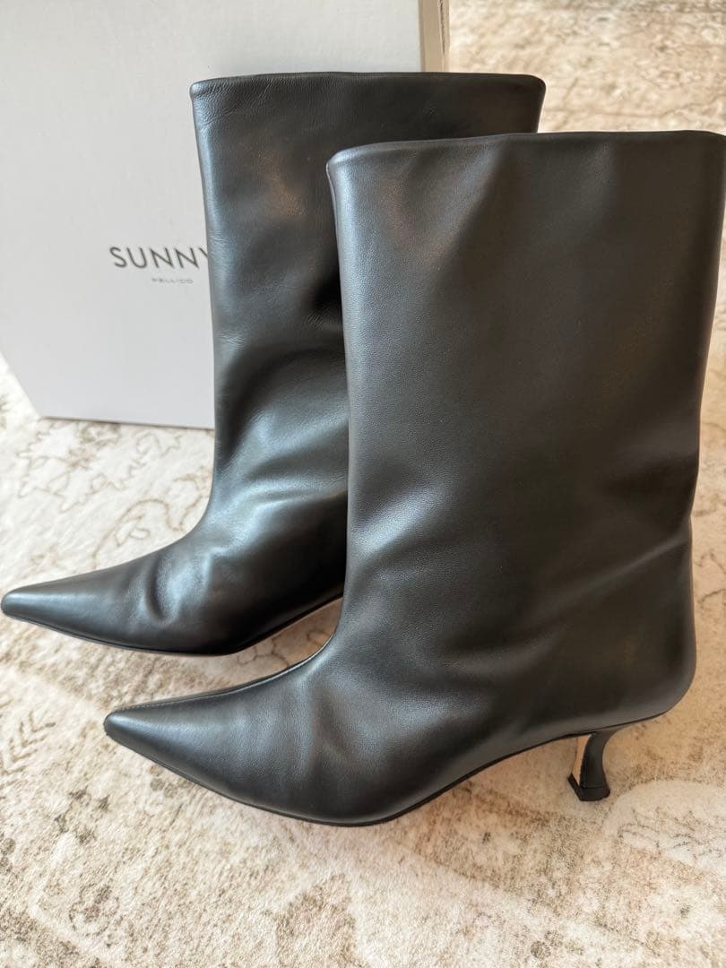 美品　ワイドシャフトブーツ　ミドル　本革　ペリーコサニー