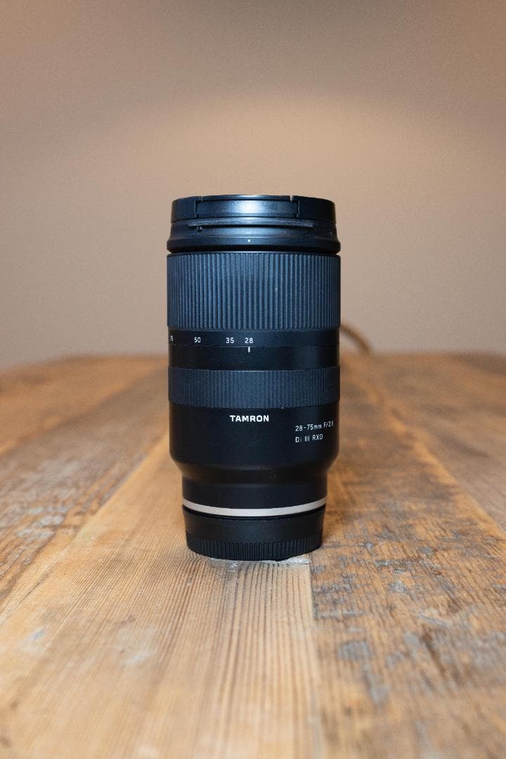 TAMRON 70-180mm F2.8 Di III VXD ズームレンズ