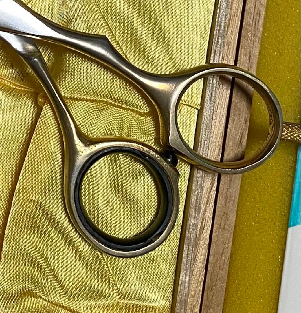 SALE 価格.年代物【希少品】　アコス　５７０　ヘアカットシザー　美容師専用