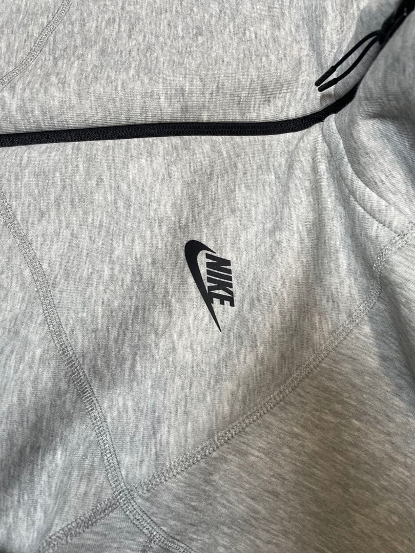 Nike tech fleece ナイキテックフリース