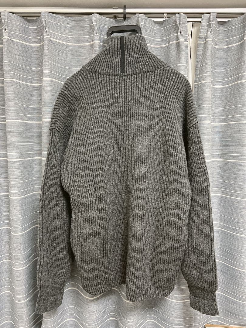 MAISON KITSUNEドライバーズニット