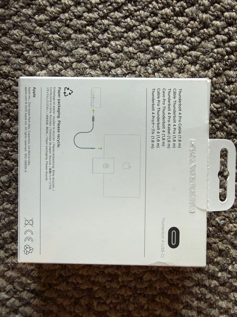 Apple Thunderbolt 4（USB‑C）Proケーブル（1.8 m）