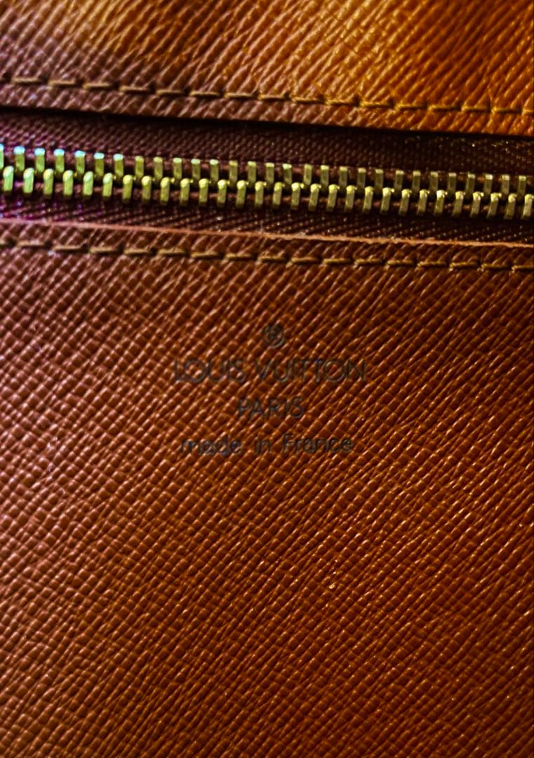 ルイヴィトン トロカデロ 27