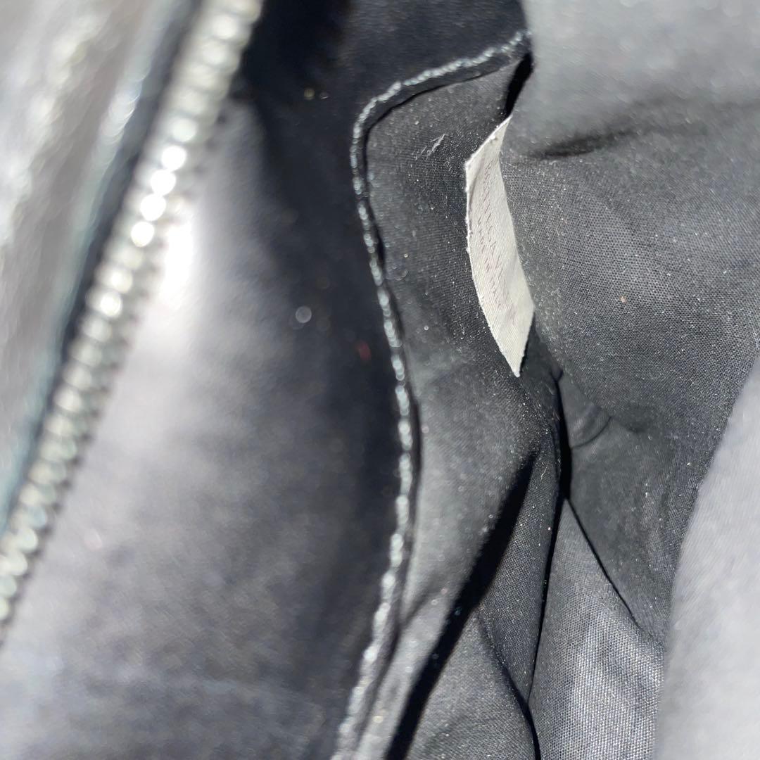 良品⭐︎正規品⭐︎ボッテガ ヴェネタ 黒色 ビジネスバック　激安！定価の９割引き！