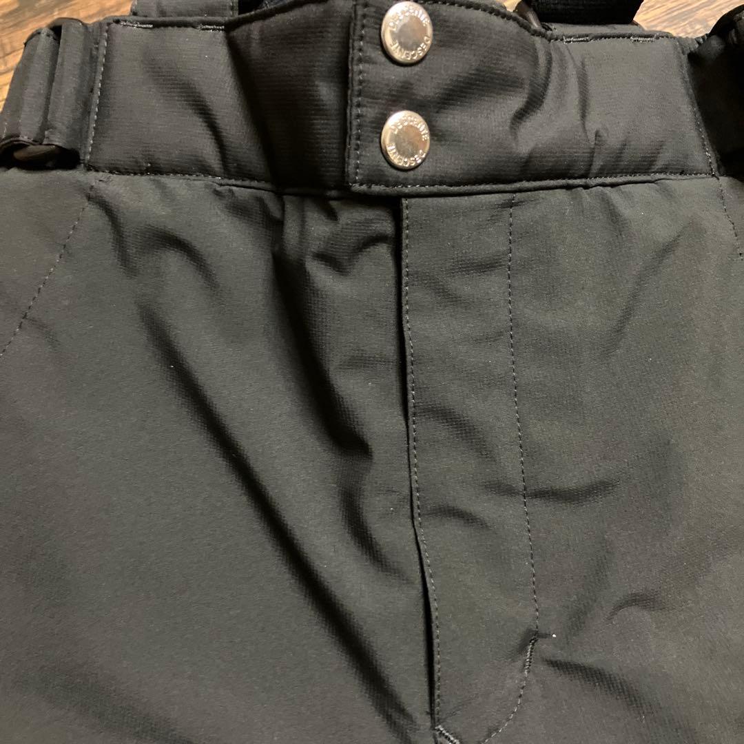 【美品】DESCENTEスキーウェアセットMサイズ（身長157から163用）