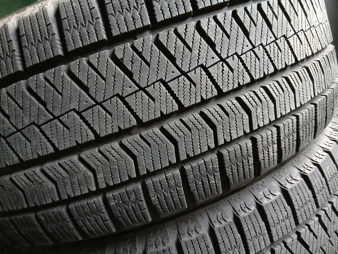 17インチ　スタッドレスタイヤ