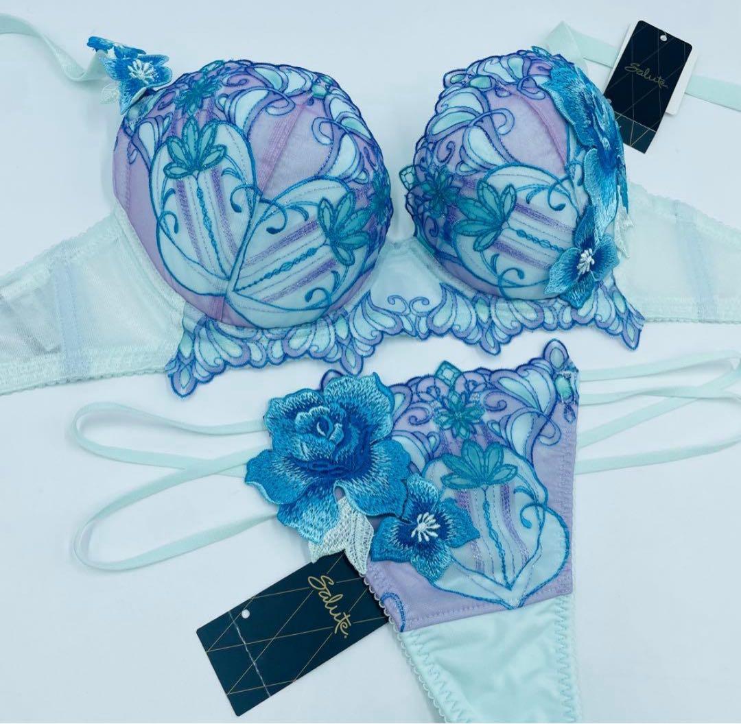 ワコール サルート　Wacoal Salute ブラ&ソングセットD65-M