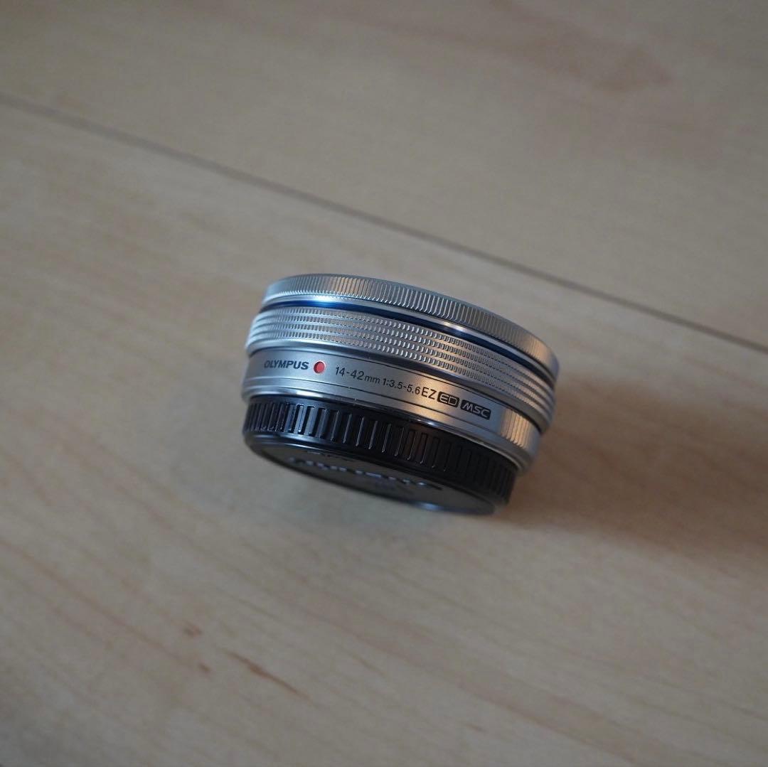 OLYMPUS　OM-D　E-M1　MarkII　オリンパス　欠品有り